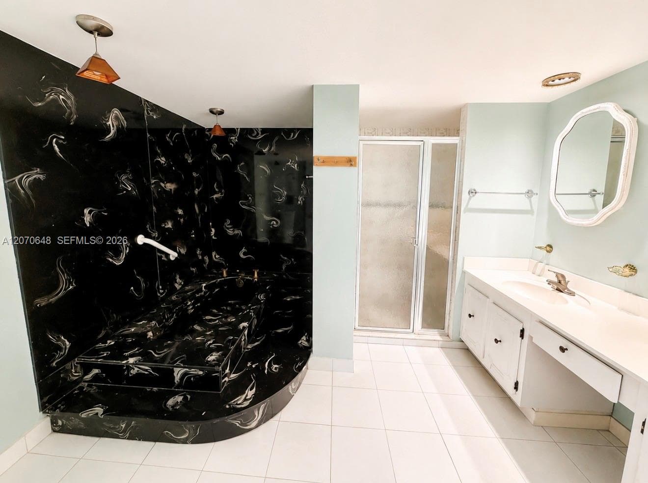 Plaza Towers North · #1202 in Hallandale Beach - Photo 9