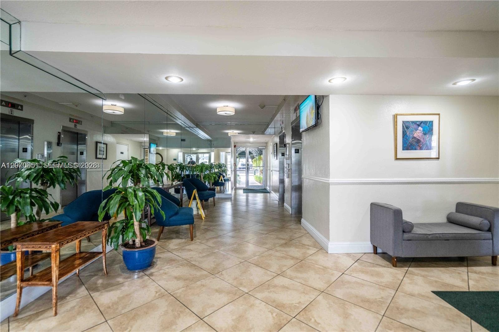 VECINO DEL MAR CONDO · #403 in North Miami - Photo 21