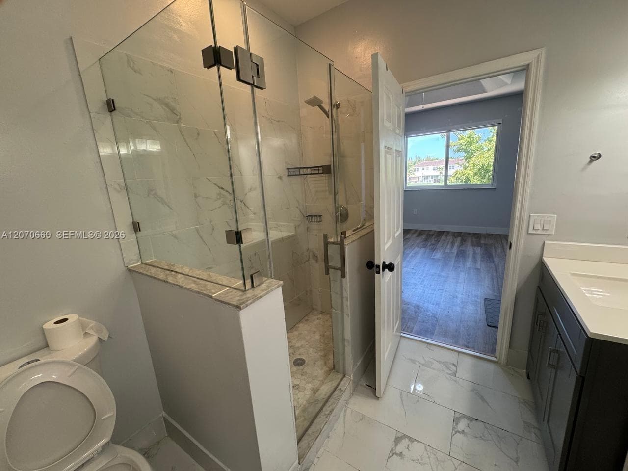 1013 NE 42nd Ave #1013 photo 7