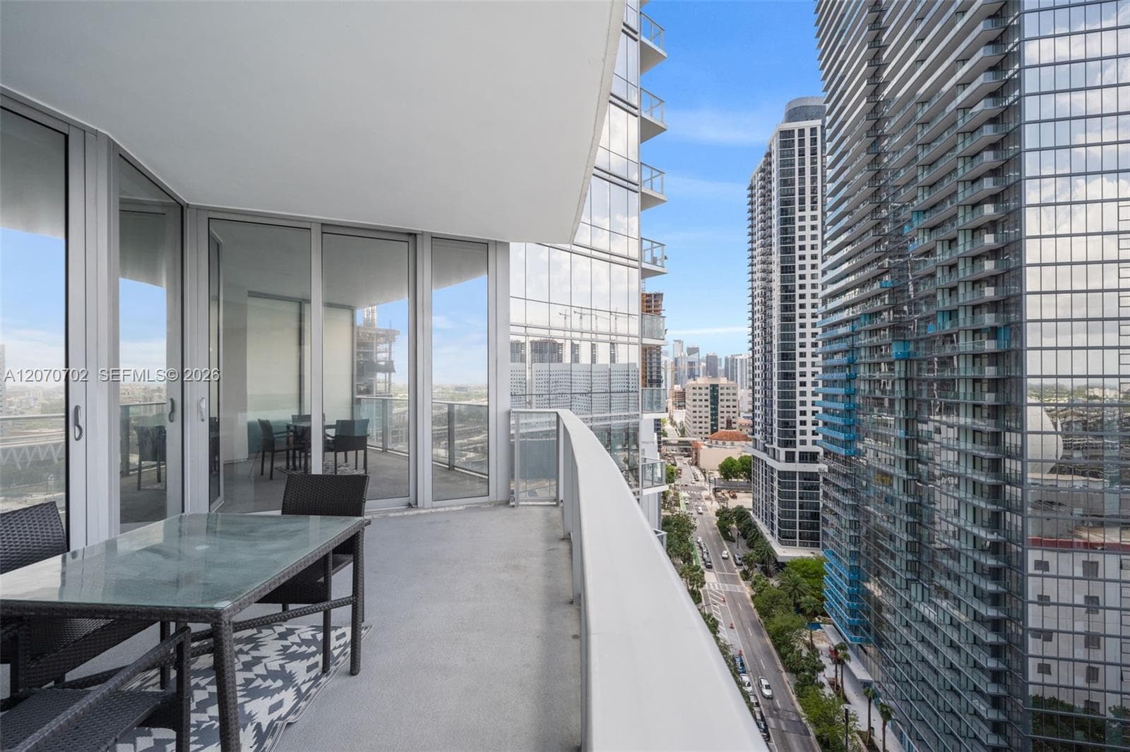 Paramount Miami Worldcenter · #1610 in Miami - Photo 8
