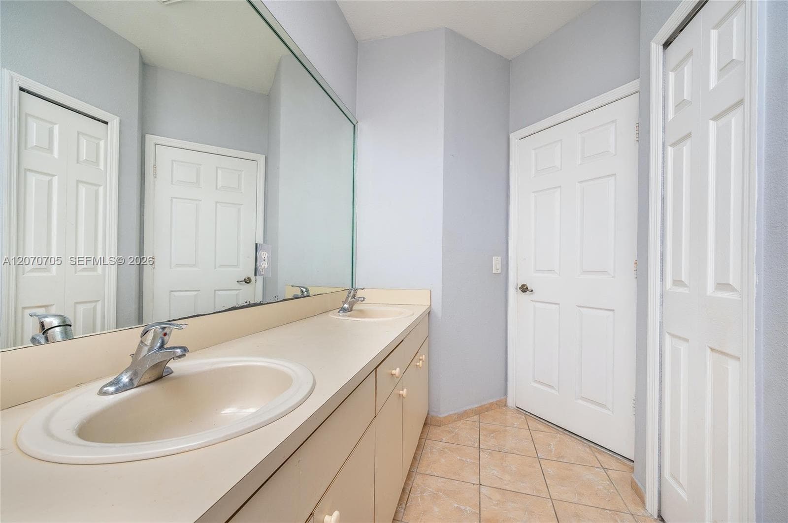 13861 SW 273rd Ter photo 9