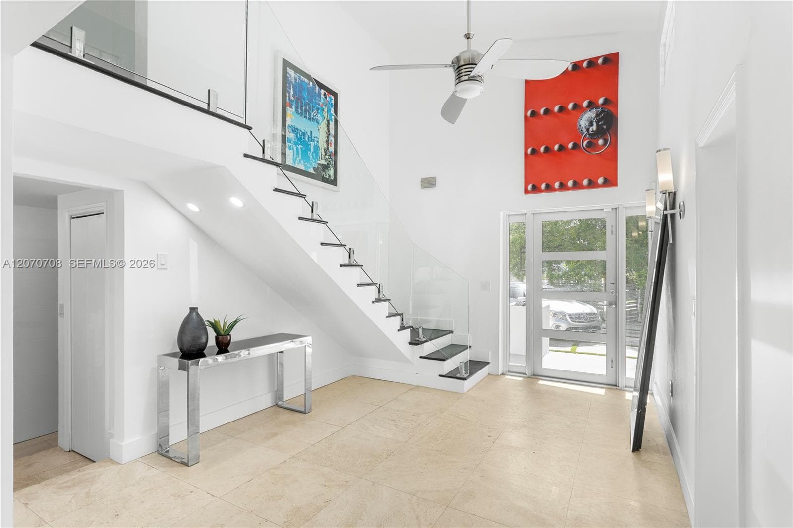 2388 Prairie Ave photo 6