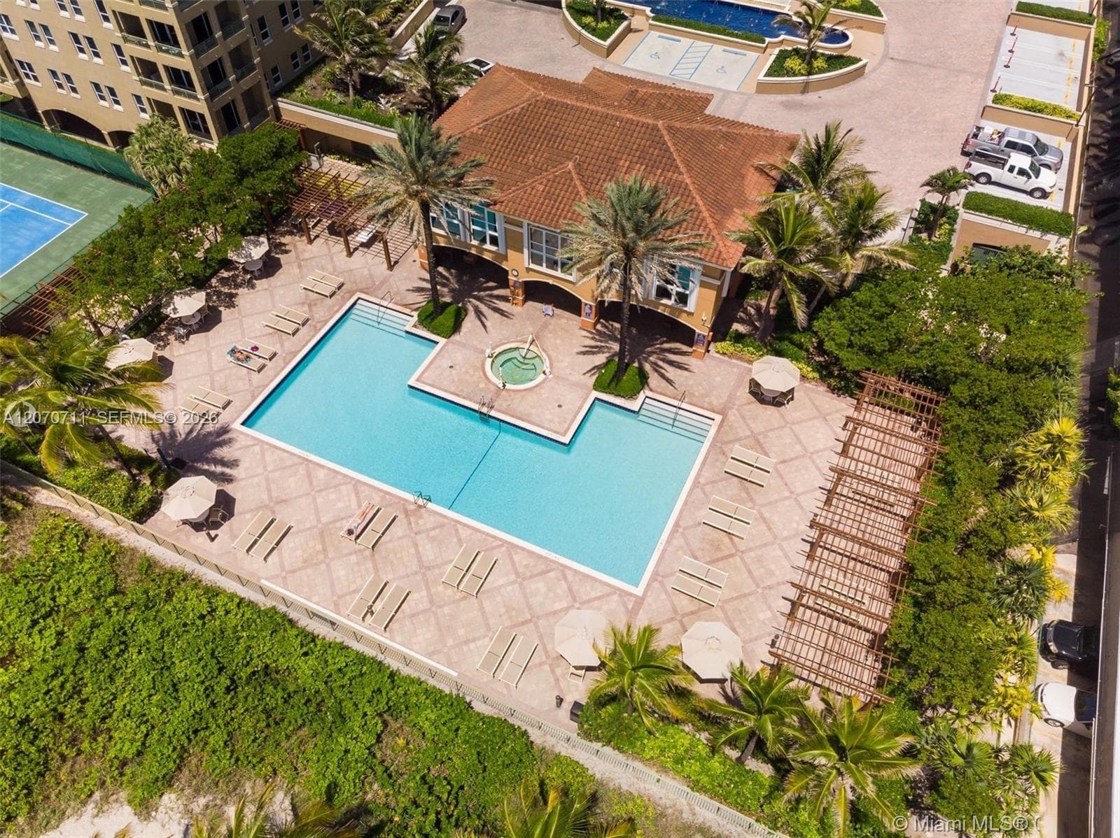 2080 OCEAN · #MPH09 in Hallandale Beach - Photo 42