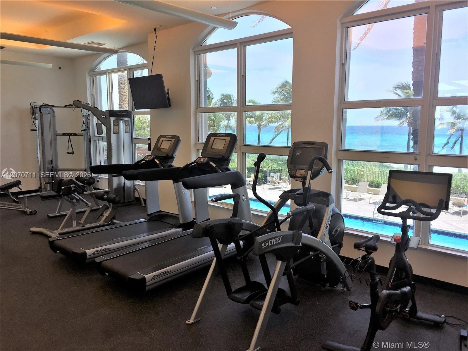 2080 OCEAN · #MPH09 in Hallandale Beach - Photo 46
