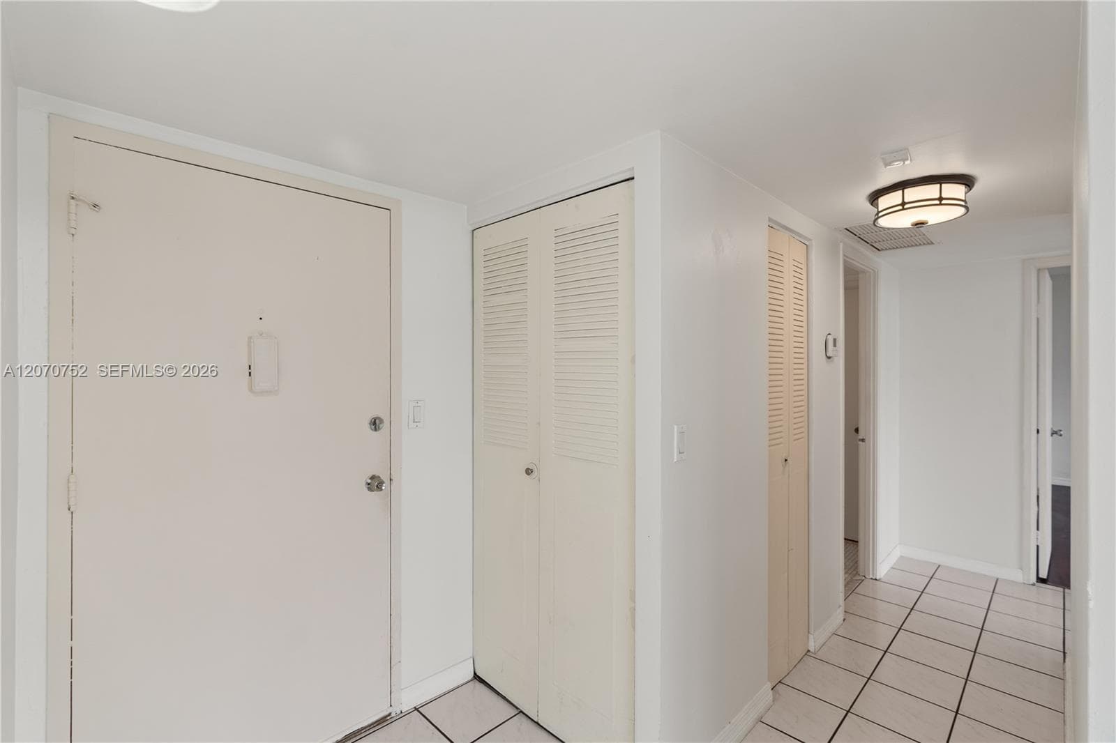 BUCKLEY TOWERS CONDO - EA · #505W in Miami - Photo 17