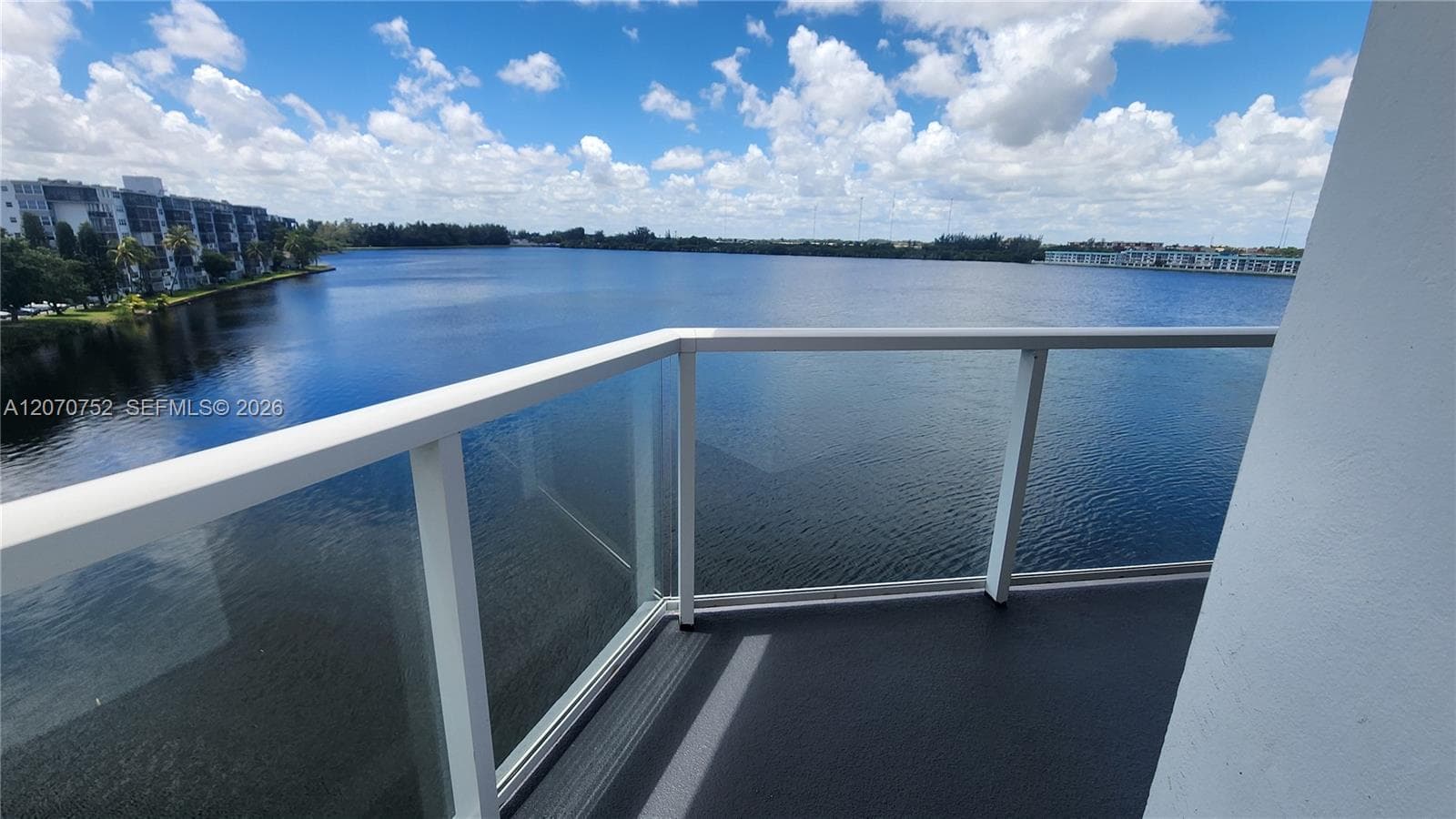 BUCKLEY TOWERS CONDO - EA · #505W in Miami - Photo 7
