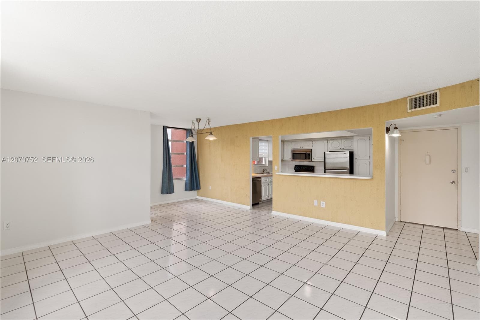 BUCKLEY TOWERS CONDO - EA · #505W in Miami - Photo 5