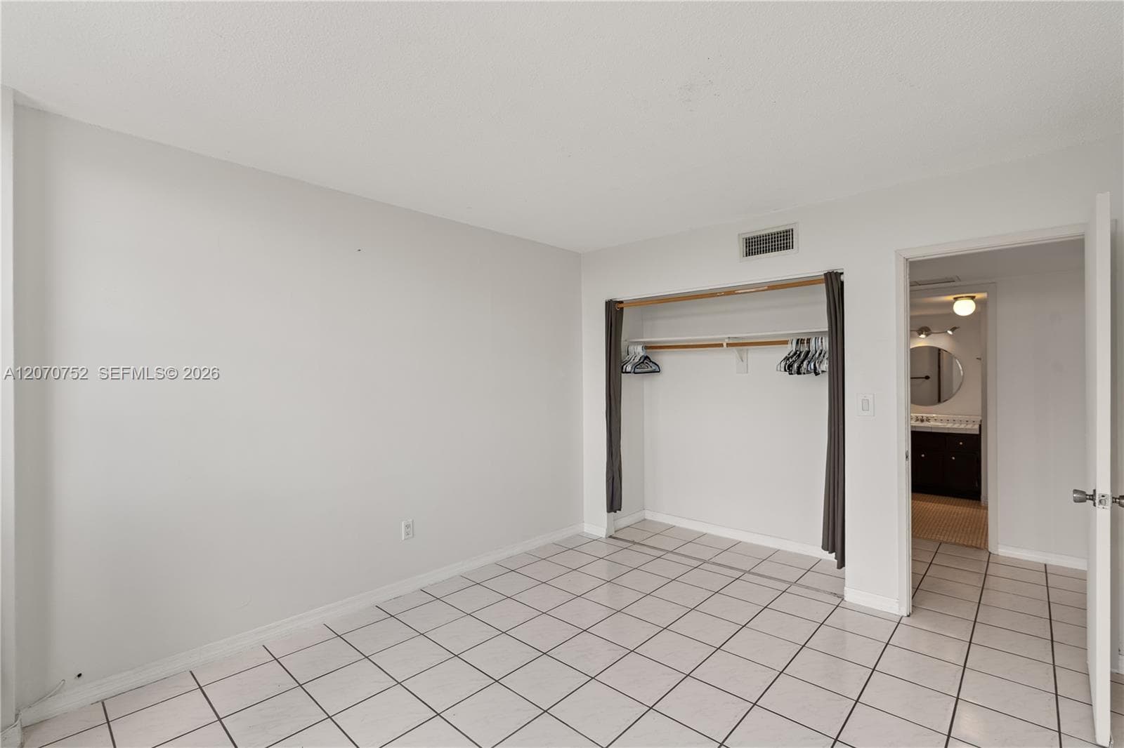 BUCKLEY TOWERS CONDO - EA · #505W in Miami - Photo 21