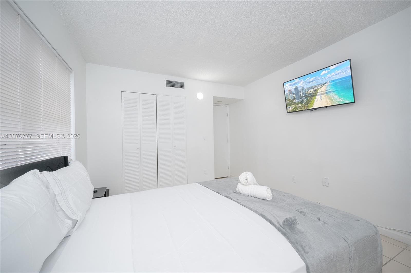 EL DORADO BAY CONDO APTS · #2C in Miami - Photo 3