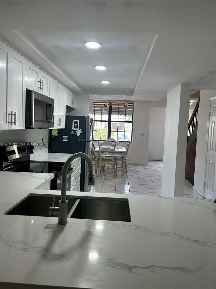 12242 SW 16th Ter # L #102-L photo 6
