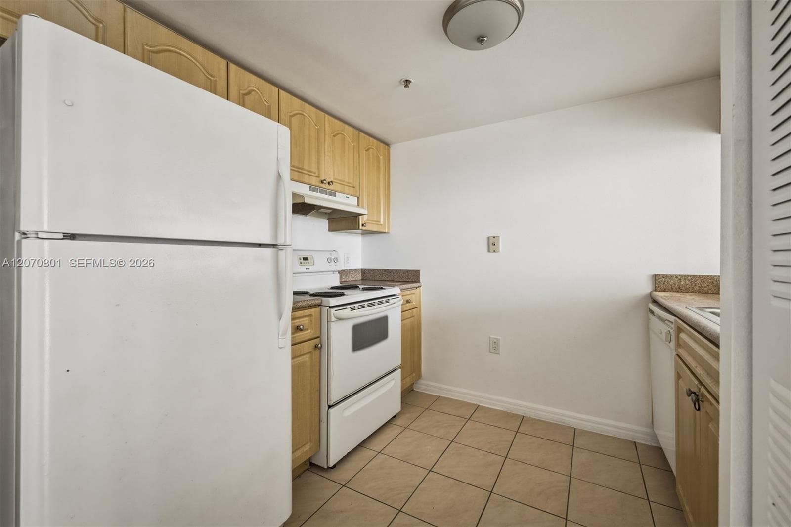 THE CITADEL CONDO · #610 in Miami - Photo 10