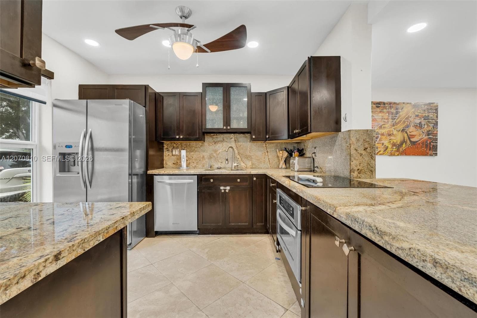 BEACH CLUB VILLAS CONDO · #34 in North Miami Beach - Photo 4