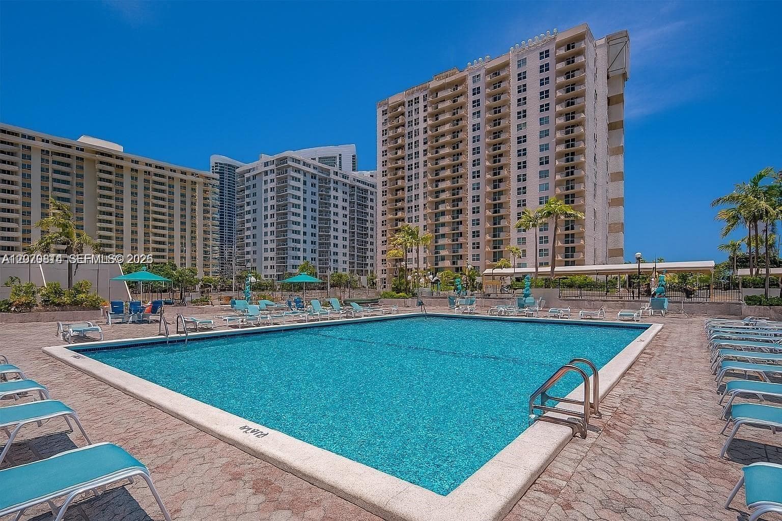 PRINCE GEORGE ARMS CONDO · #8I in Hallandale Beach - Photo 15