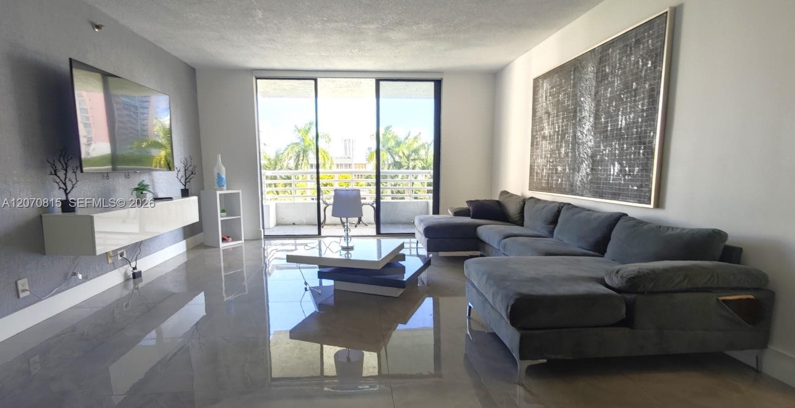 PARC CENTRAL AVENTURA E · #517 in Aventura - Photo 3
