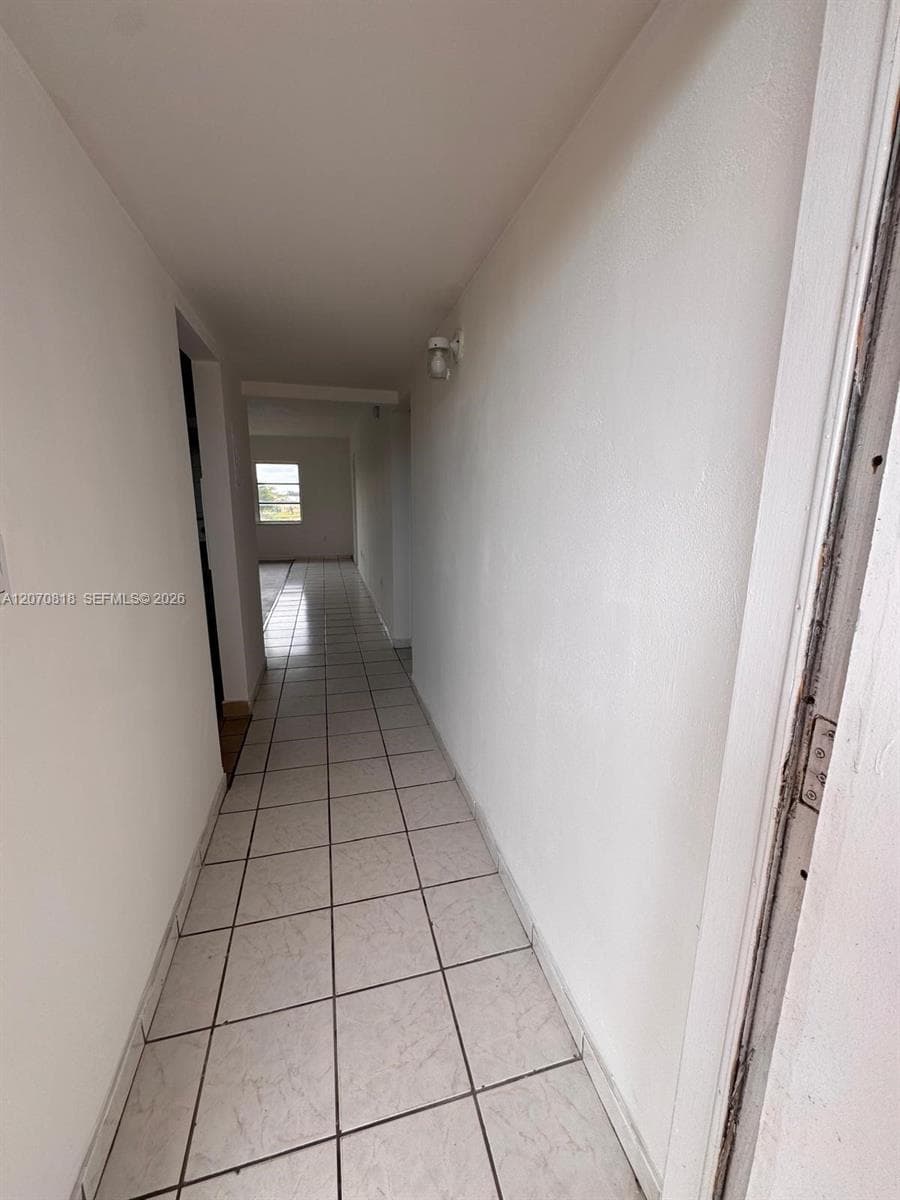 STAR LAKES ESTATES · #626 in Miami - Photo 9