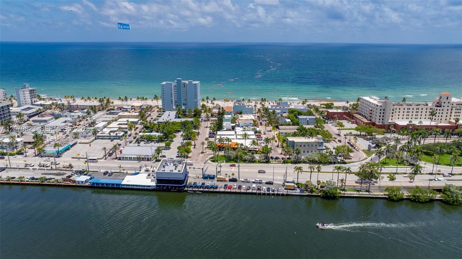 311 N N Surf Rd photo 56