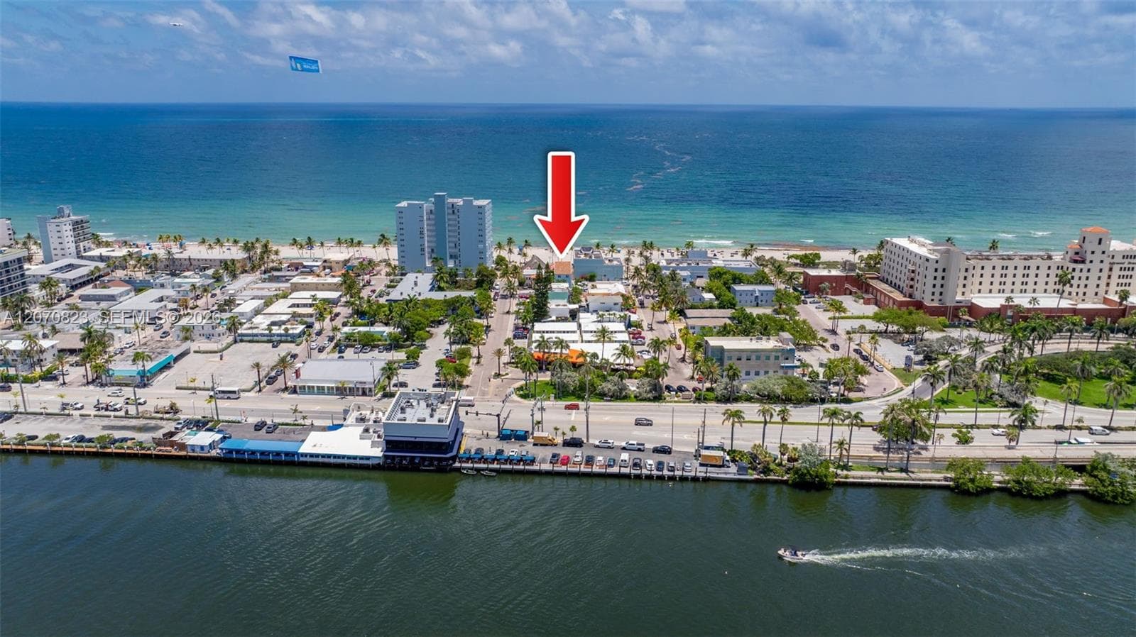 311 N N Surf Rd photo 4