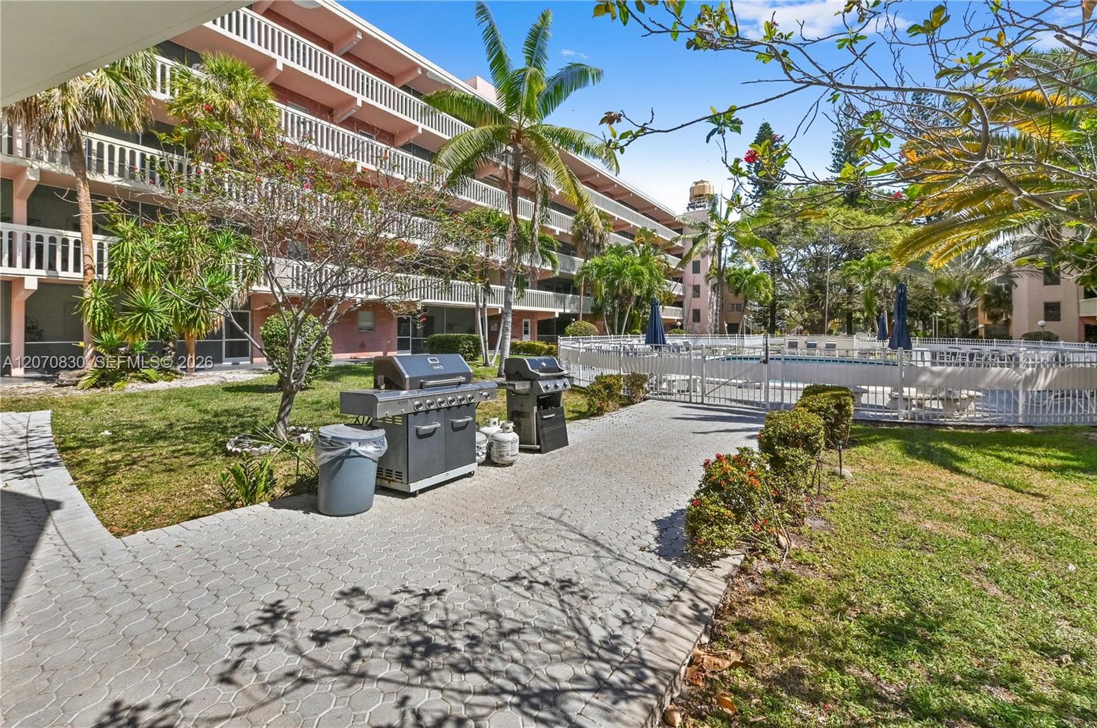 ELDORADO · #3A in Hallandale Beach - Photo 28
