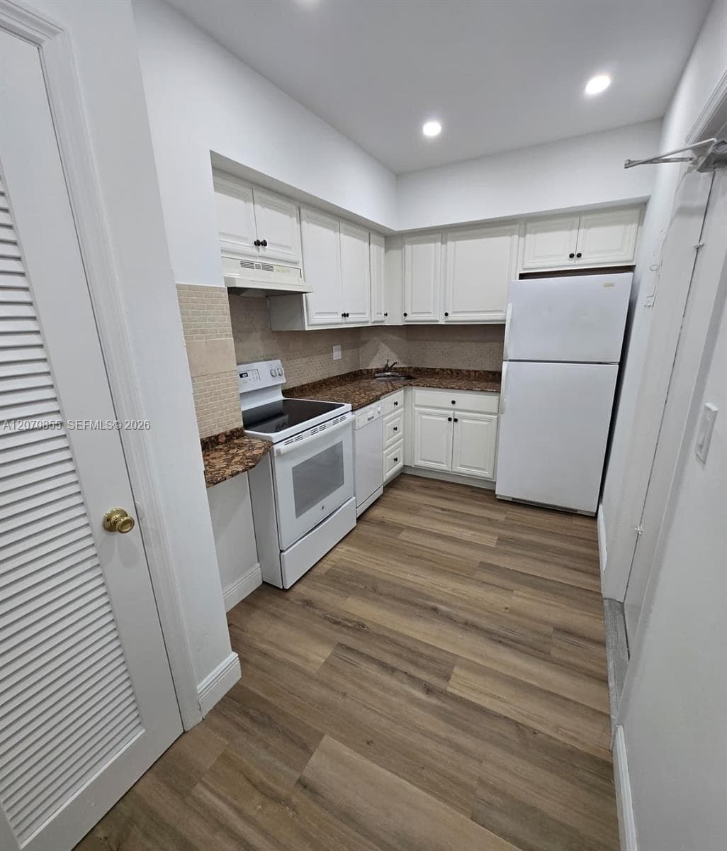 VILLAGE AT HARBOR · #110B in Fort Lauderdale - Photo 1