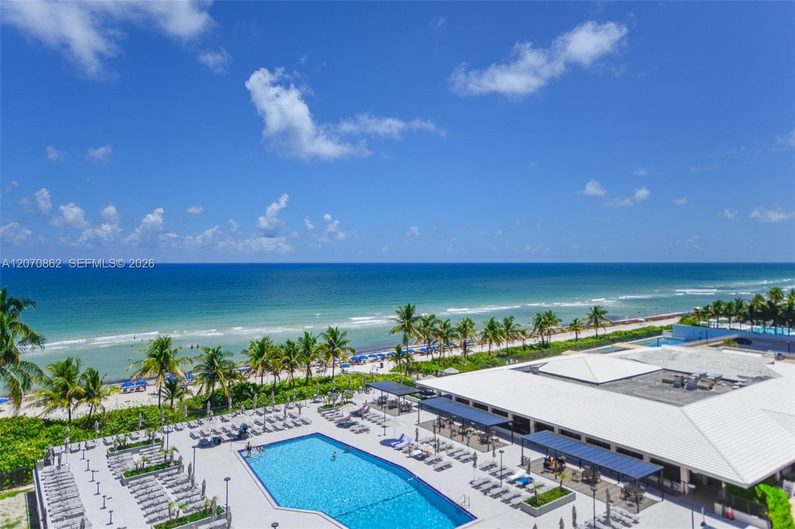HEMISPHERES CONDO · #7G in Hallandale Beach - Photo 1