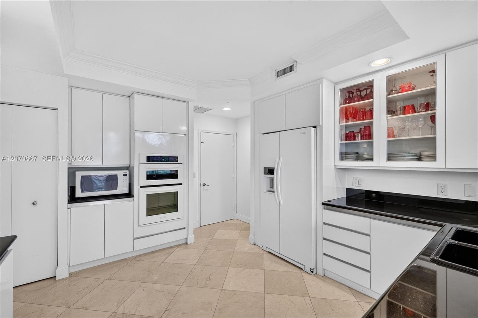 ATLANTIC III AT THE POINT · #403 in Aventura - Photo 18