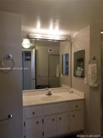 BUCKLEY TOWERS CONDO - EA · #1215W in Miami - Photo 18