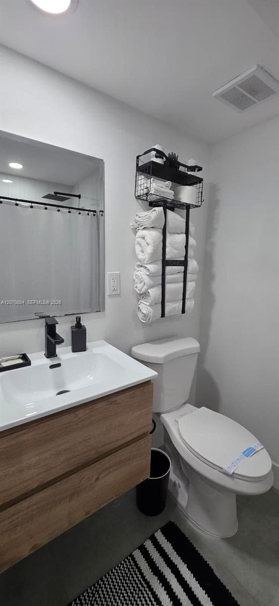 420 S 28th Ave photo 12