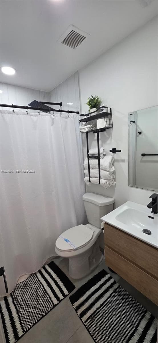 420 S 28th Ave photo 4