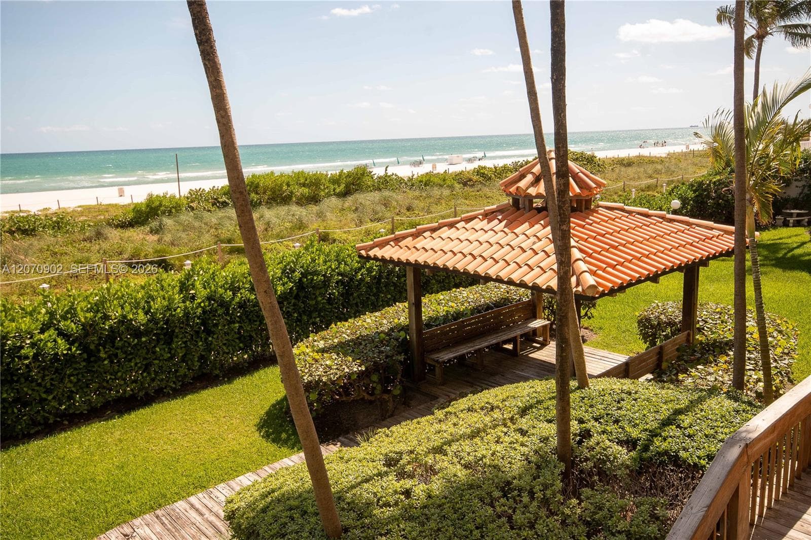 LEXCELLENCE CONDO · #703 in Miami Beach - Photo 43