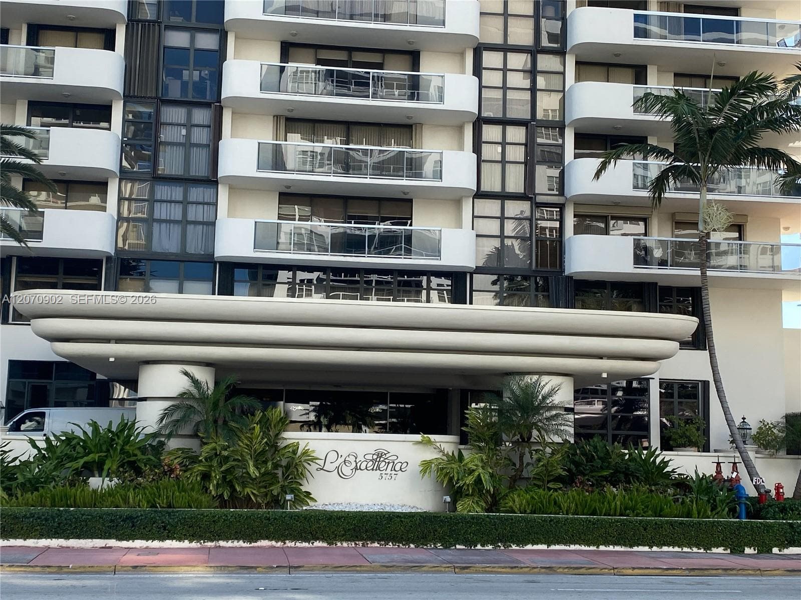 LEXCELLENCE CONDO · #703 in Miami Beach - Photo 20