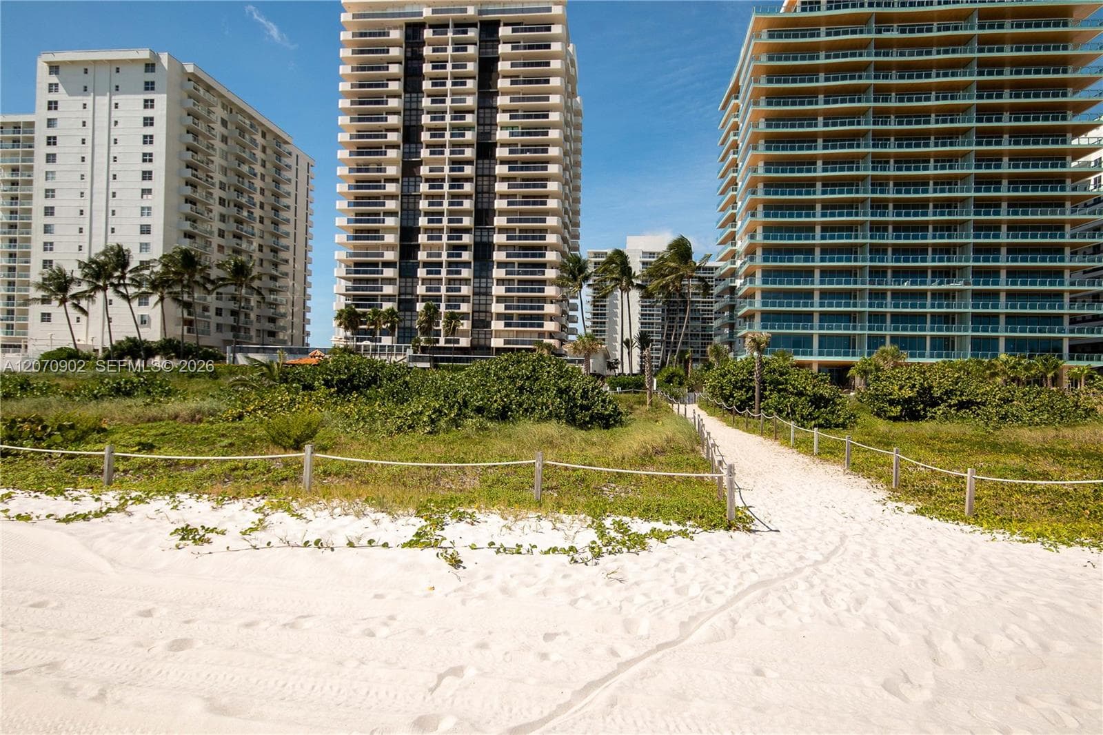 LEXCELLENCE CONDO · #703 in Miami Beach - Photo 34
