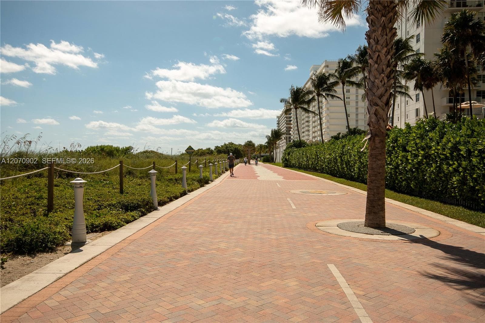 LEXCELLENCE CONDO · #703 in Miami Beach - Photo 38