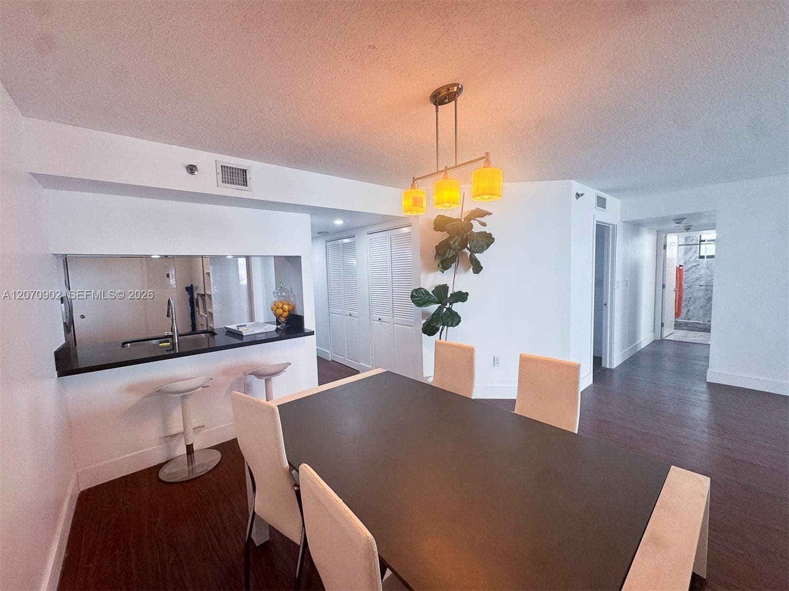 LEXCELLENCE CONDO · #703 in Miami Beach - Photo 15