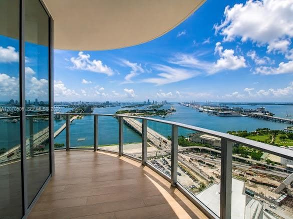 Casa Bella · #3401 in Miami - Photo 20