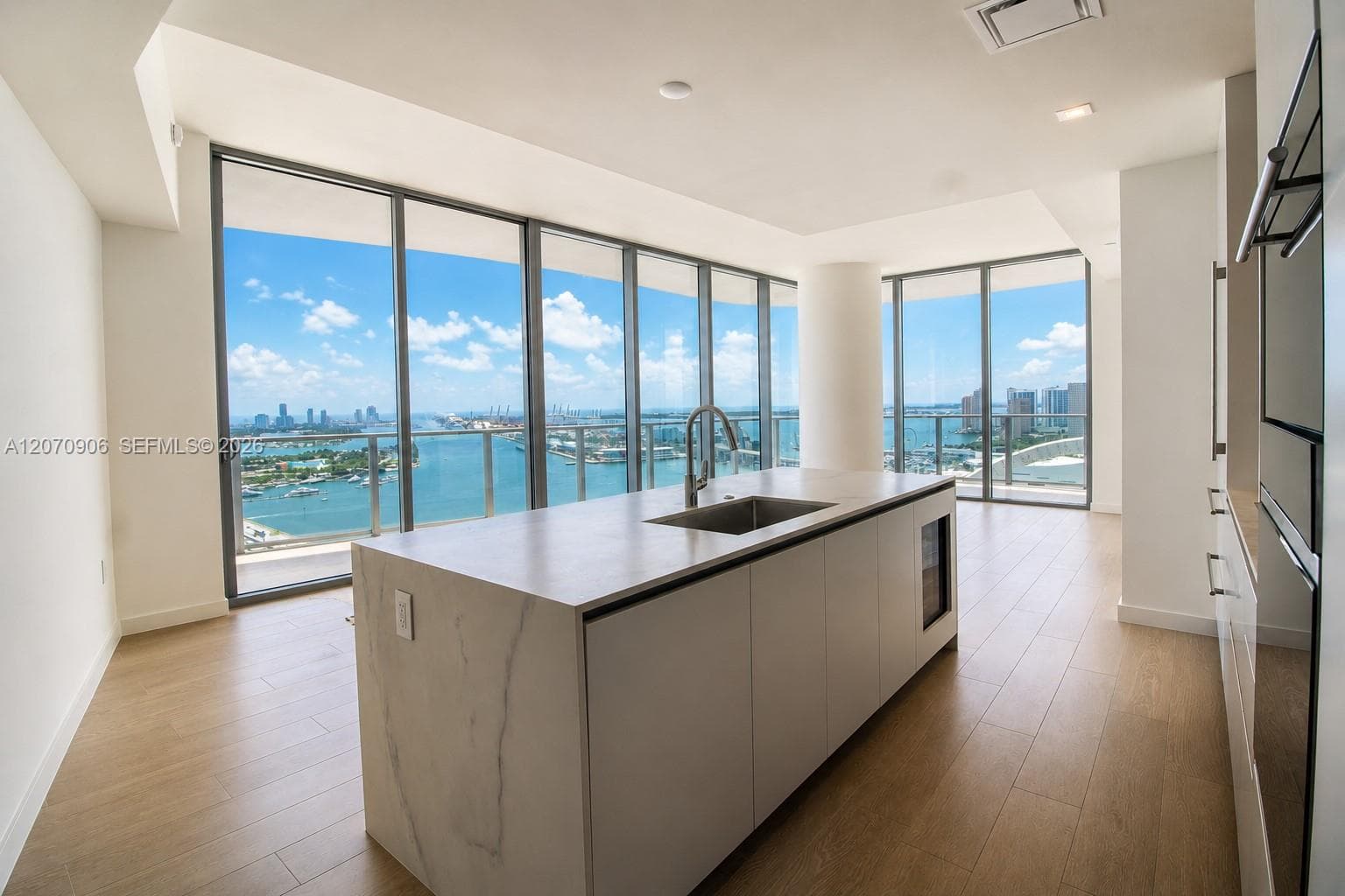 Casa Bella · #3401 in Miami - Photo 8