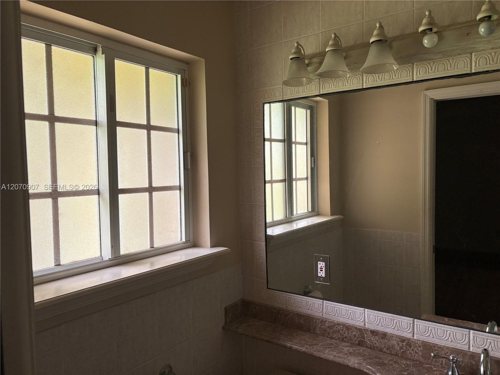 805 Paradiso Ave #805 photo 19