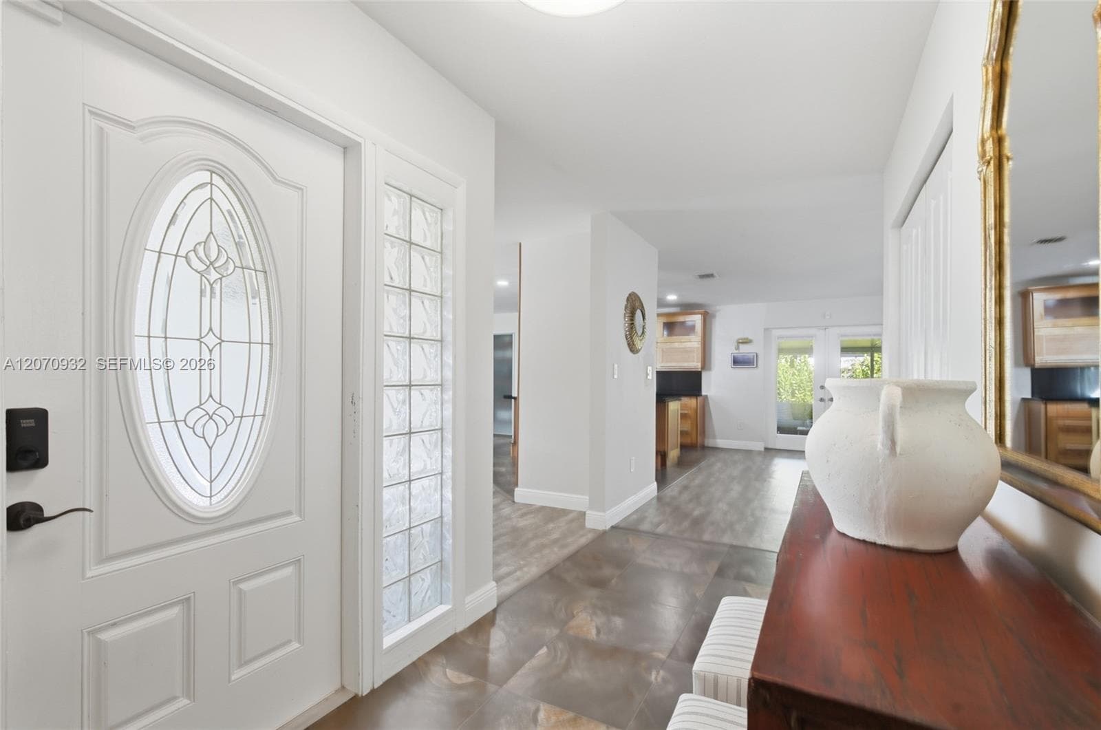 9780 Bel Aire Dr photo 6