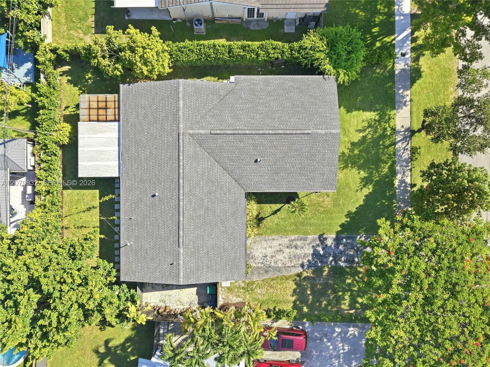 9780 Bel Aire Dr photo 46