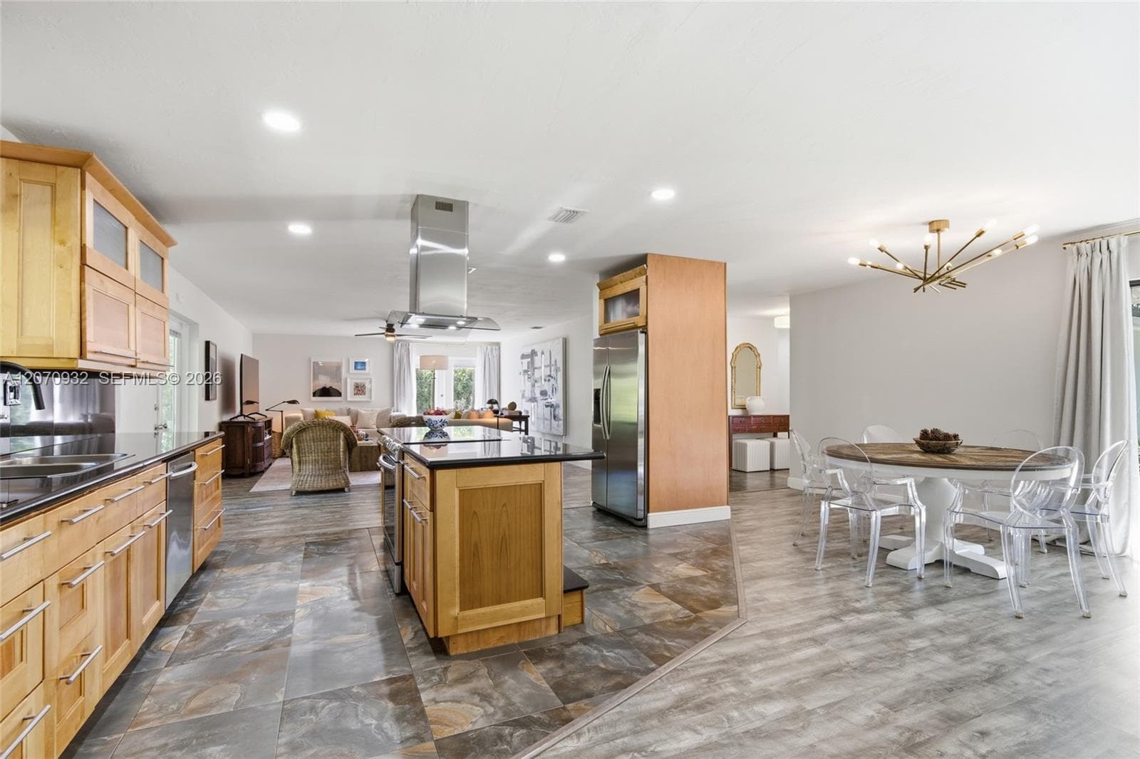 9780 Bel Aire Dr photo 17