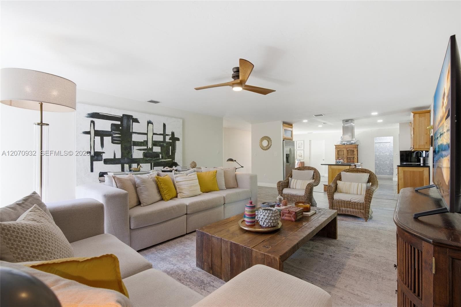 9780 Bel Aire Dr photo 12