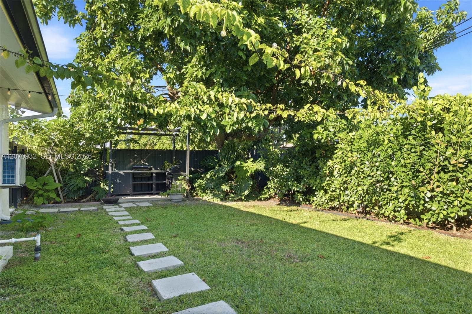 9780 Bel Aire Dr photo 38