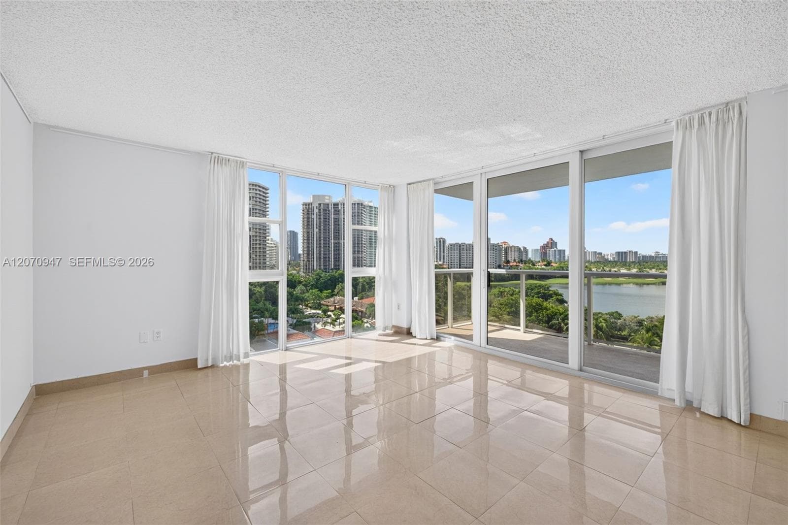 FLAMENCO · #1023 in Aventura - Photo 1