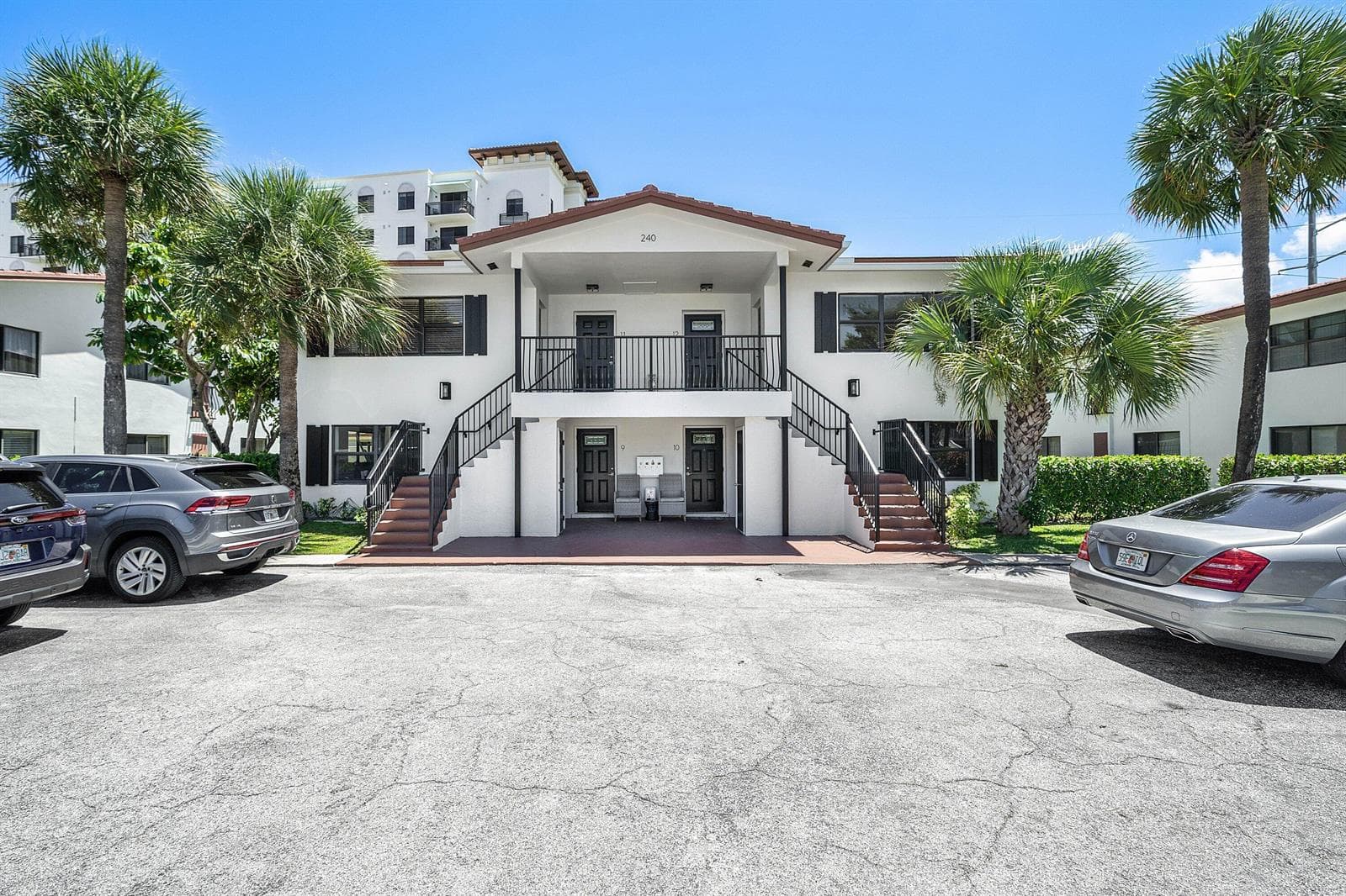 240 Sw 7th Street #11