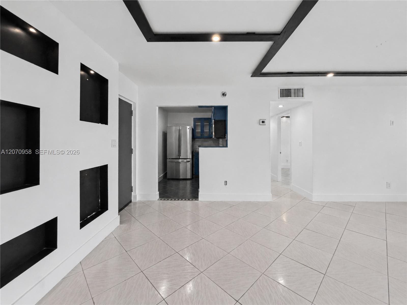 SUMMIT CHASE CONDO · #102 in Miami - Photo 3