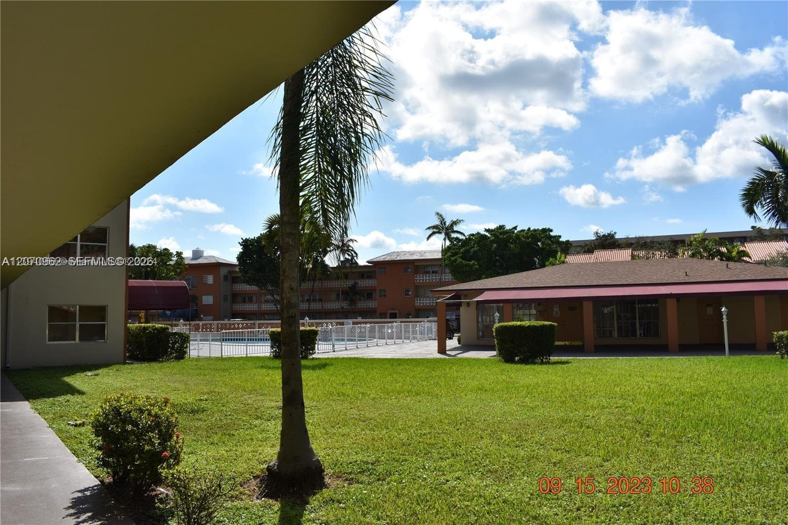 SUTTON HOUSE CONDO · #14 in North Miami - Photo 23