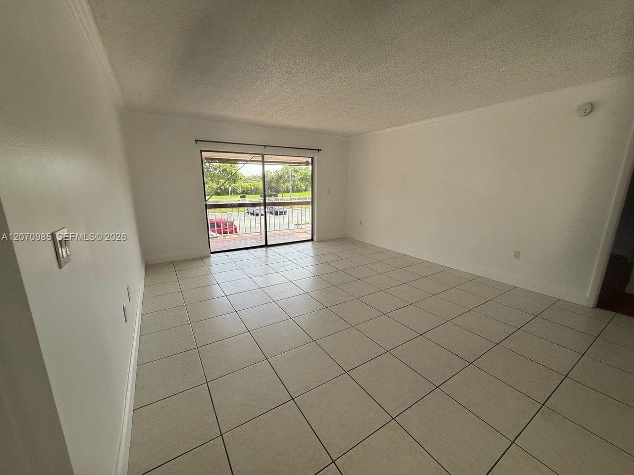 THE MEADOWS LAKE NORTH CO · #229B in Miami - Photo 6