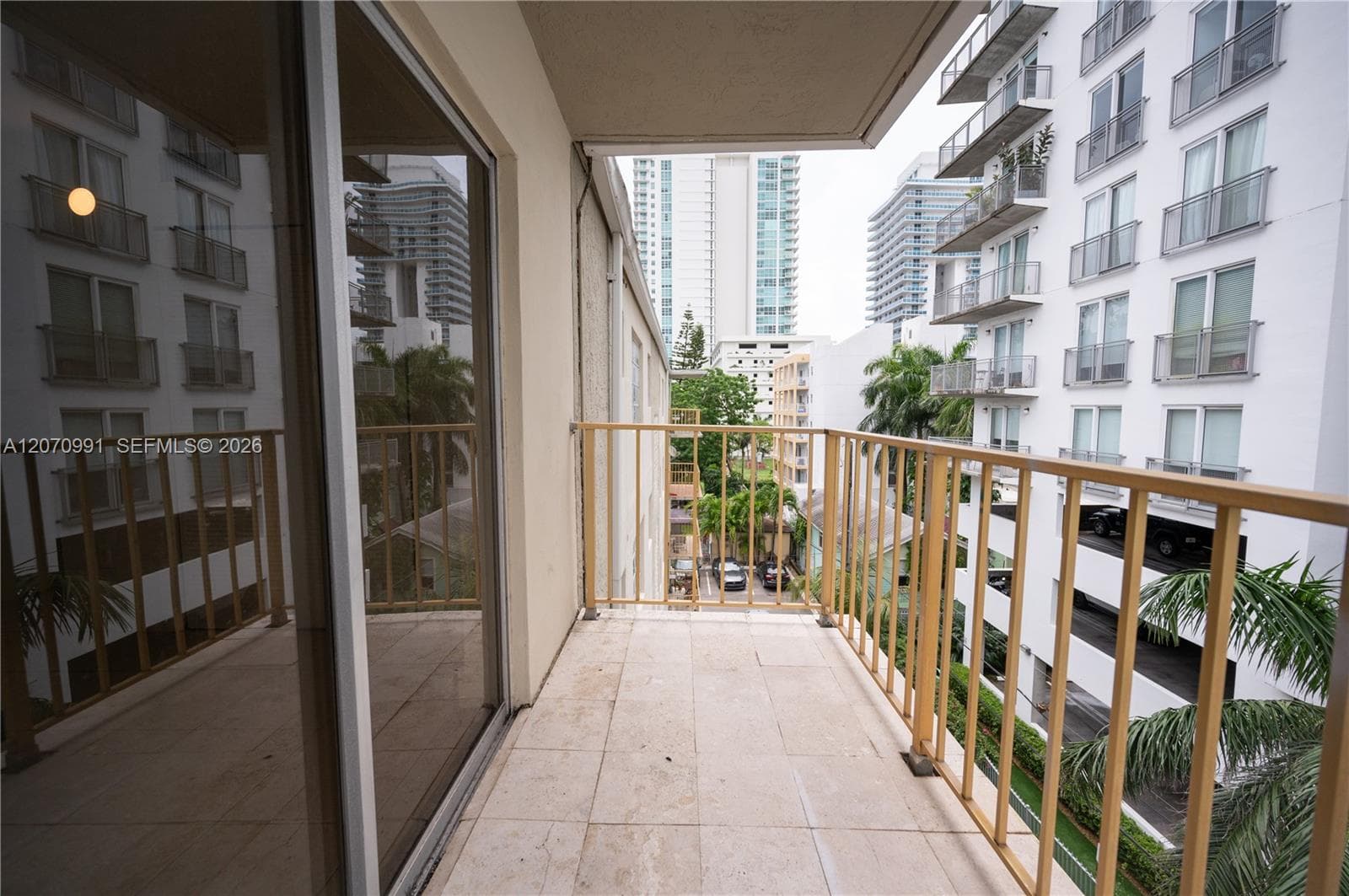 EL DORADO BAY CONDO APTS · #5D in Miami - Photo 7