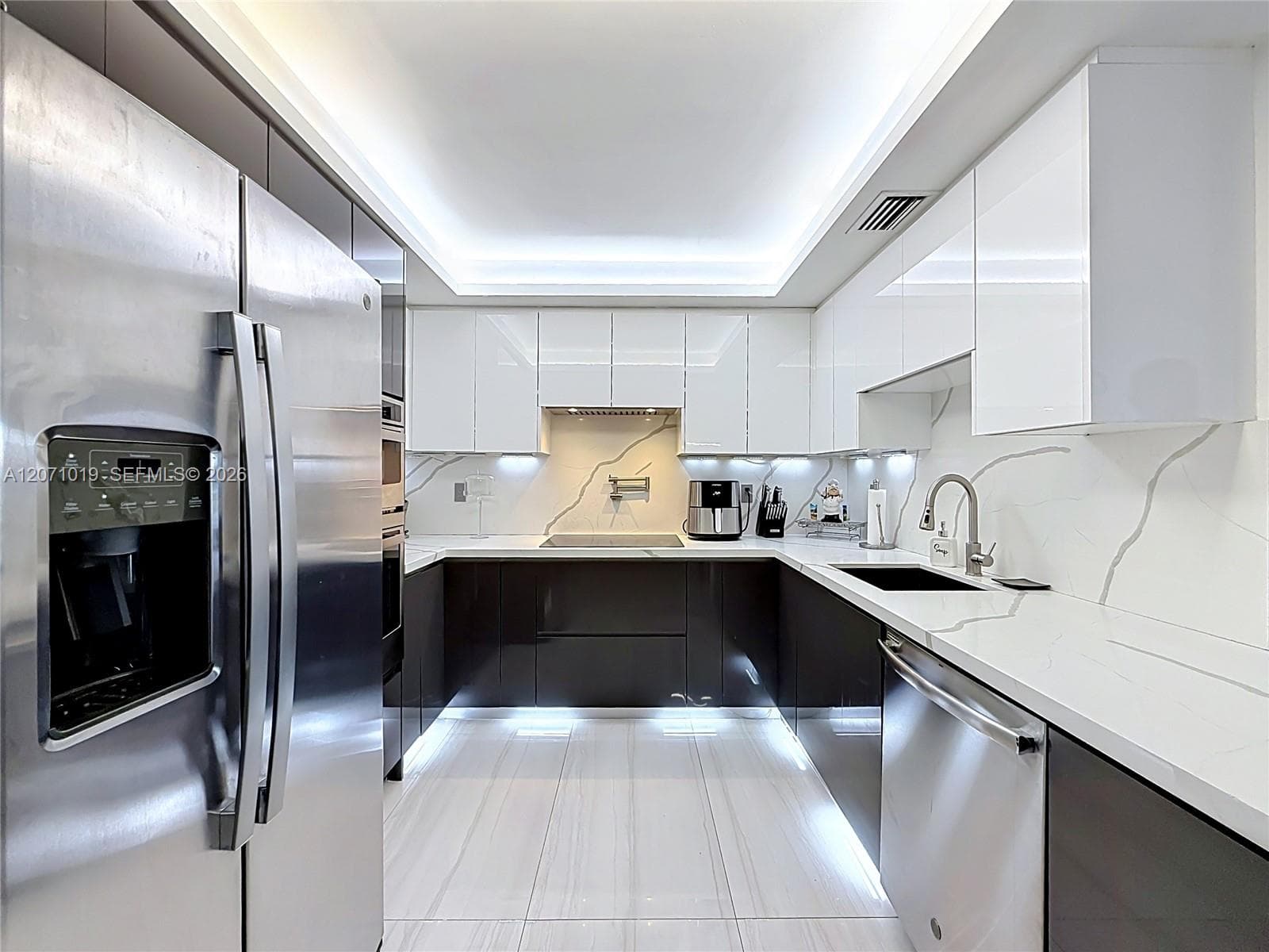 STANTON HOUSE CONDO · #11G in Miami Beach - Photo 2