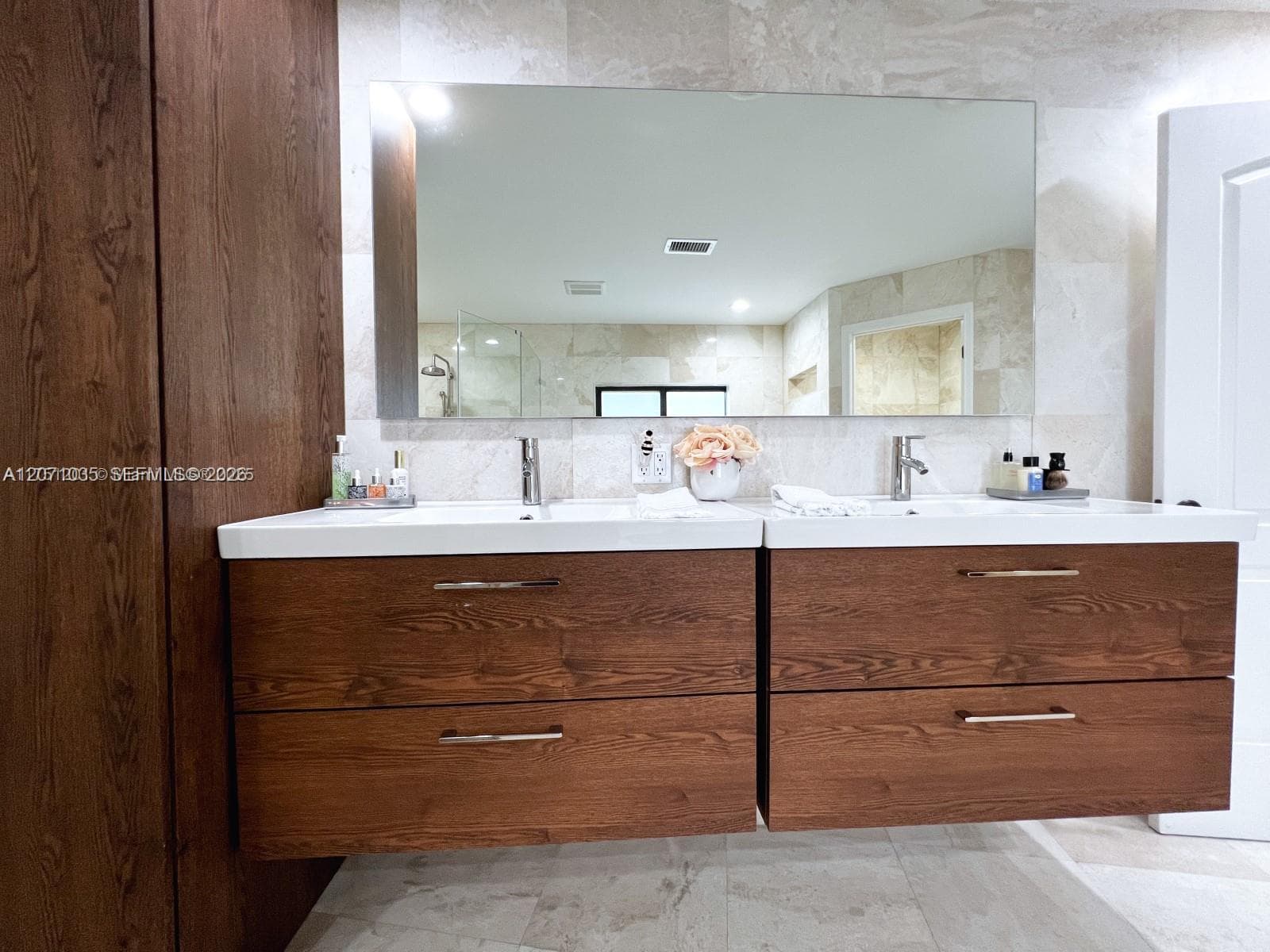 Bathroom #1