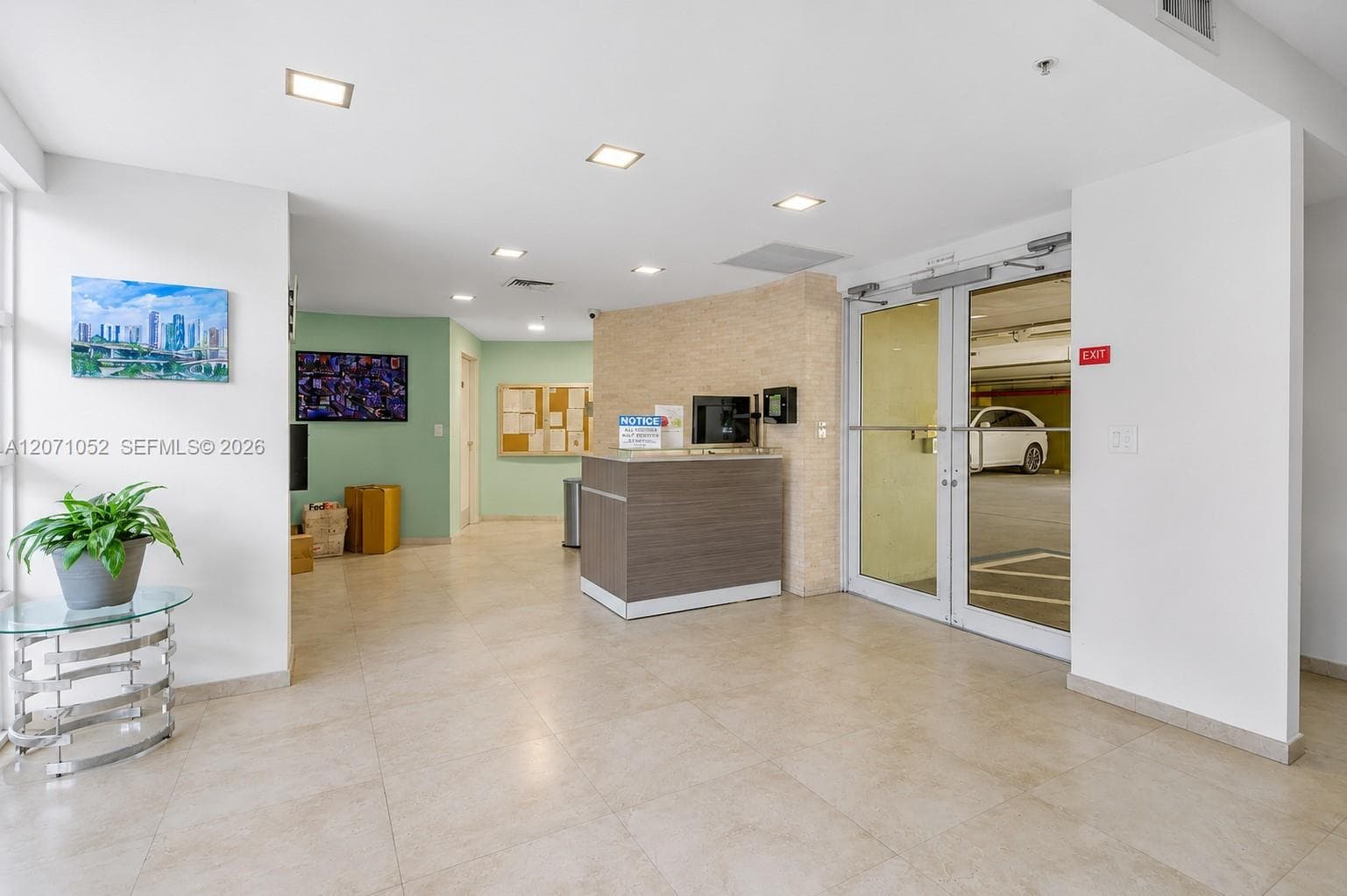 SEYBOLD POINTE CONDO · #607 in Miami - Photo 14